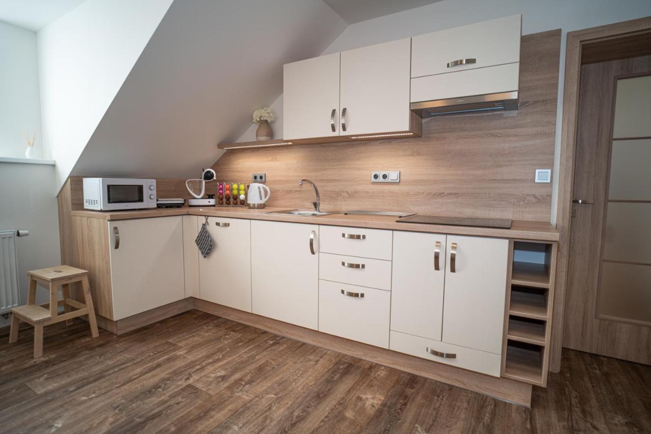 Apartmanovy Dum Sklipek Trutnov Exterior photo