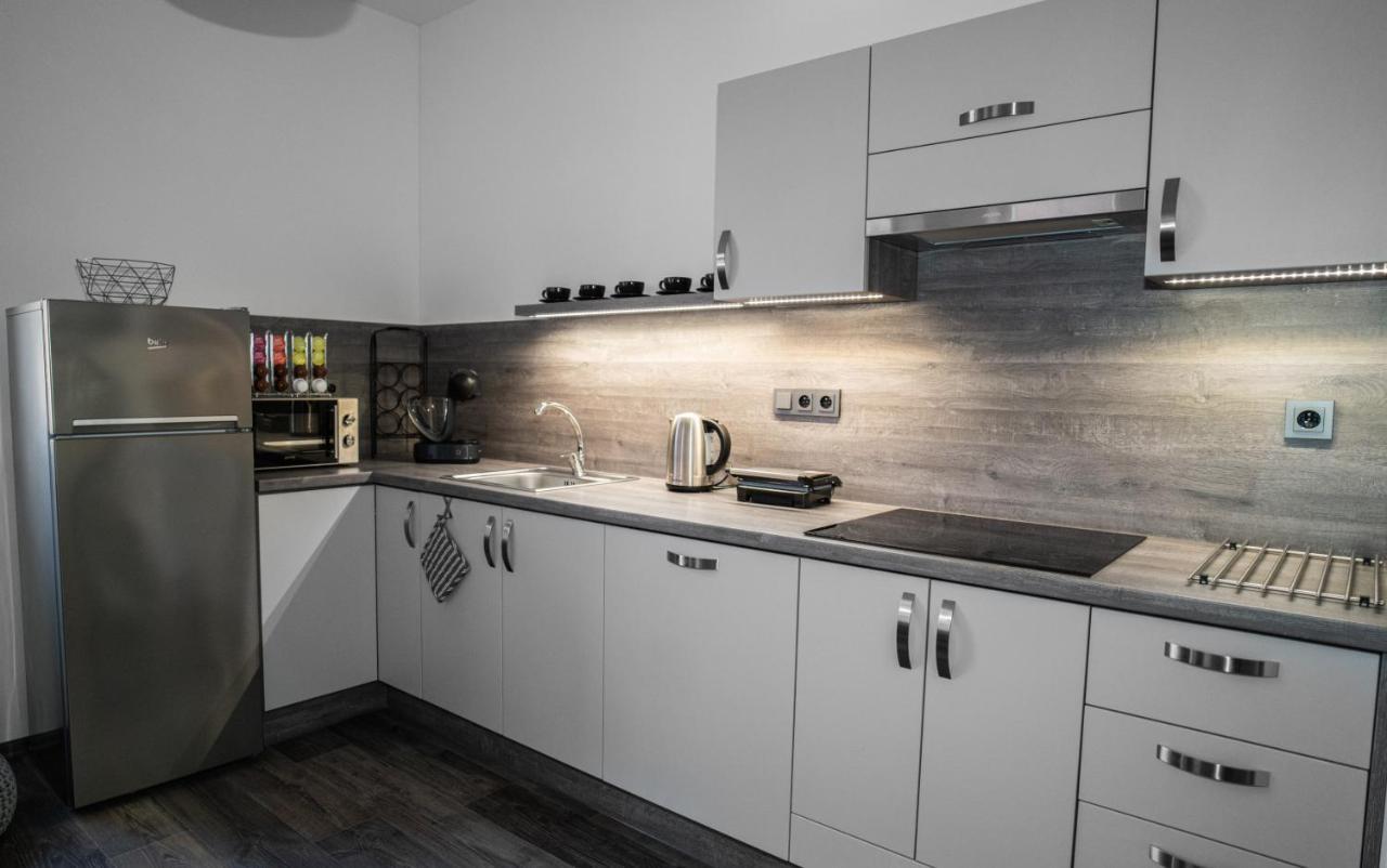 Apartmanovy Dum Sklipek Trutnov Exterior photo