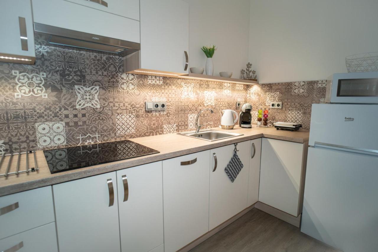 Apartmanovy Dum Sklipek Trutnov Exterior photo