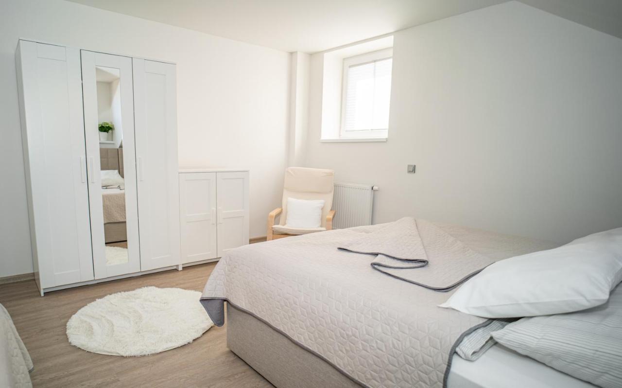 Apartmanovy Dum Sklipek Trutnov Exterior photo