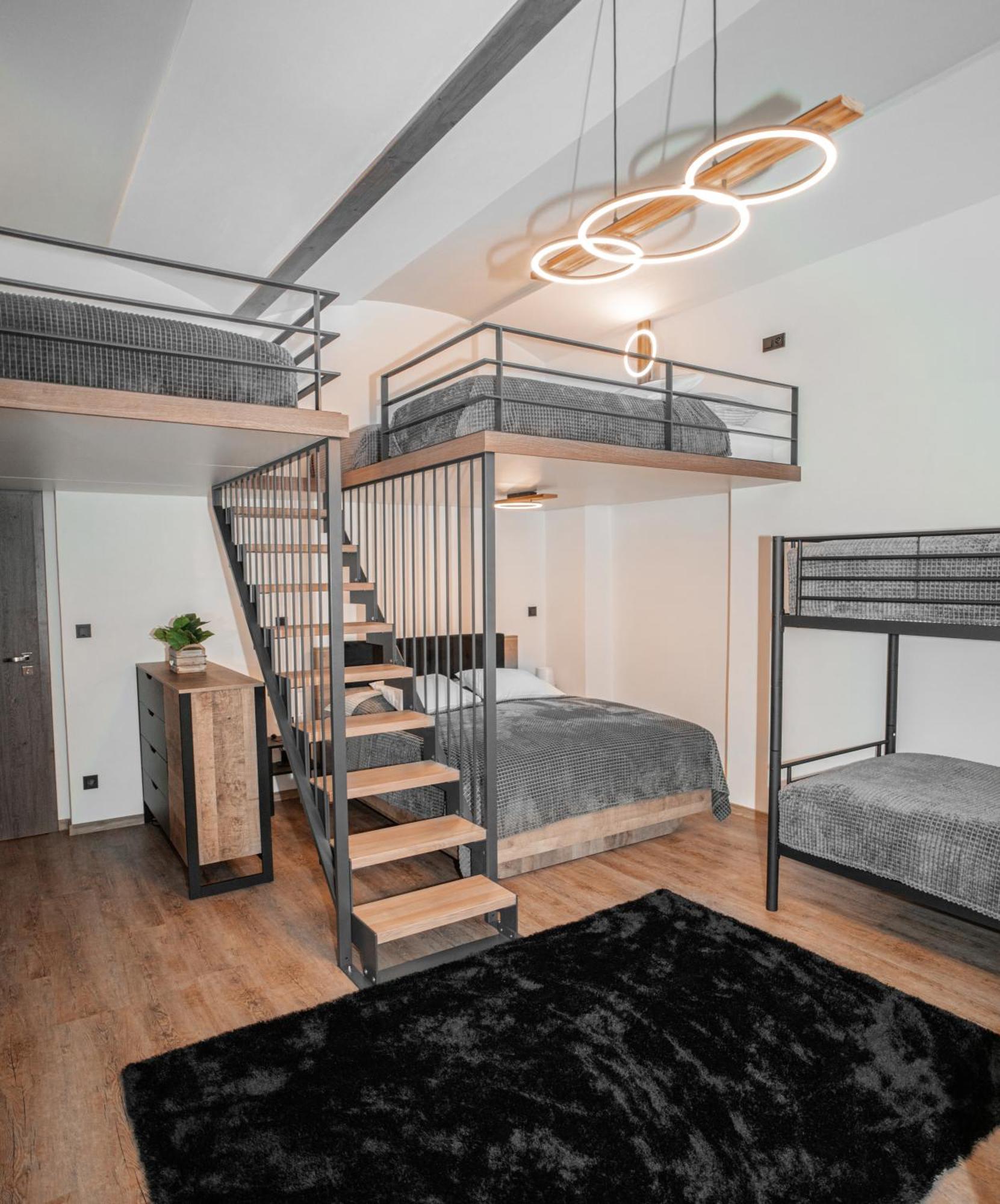 Apartmanovy Dum Sklipek Trutnov Exterior photo